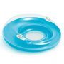 Gekleurde loungestoel voor op het water- blauw